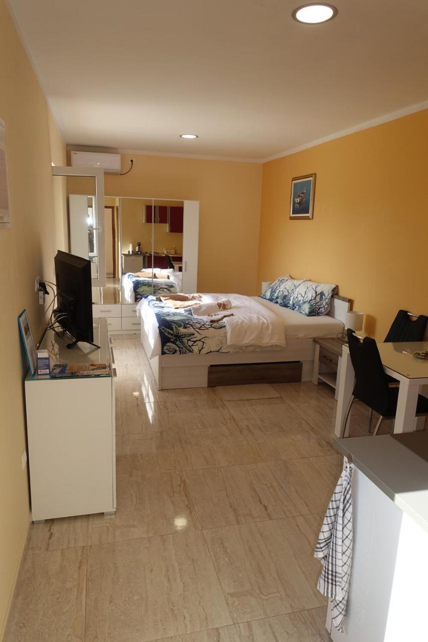 Apartment Leon *